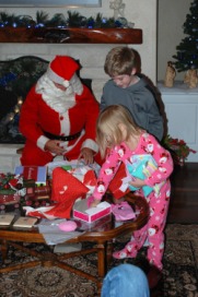 2013-12-23 21-12-38 Hildebrand Christmas.jpg